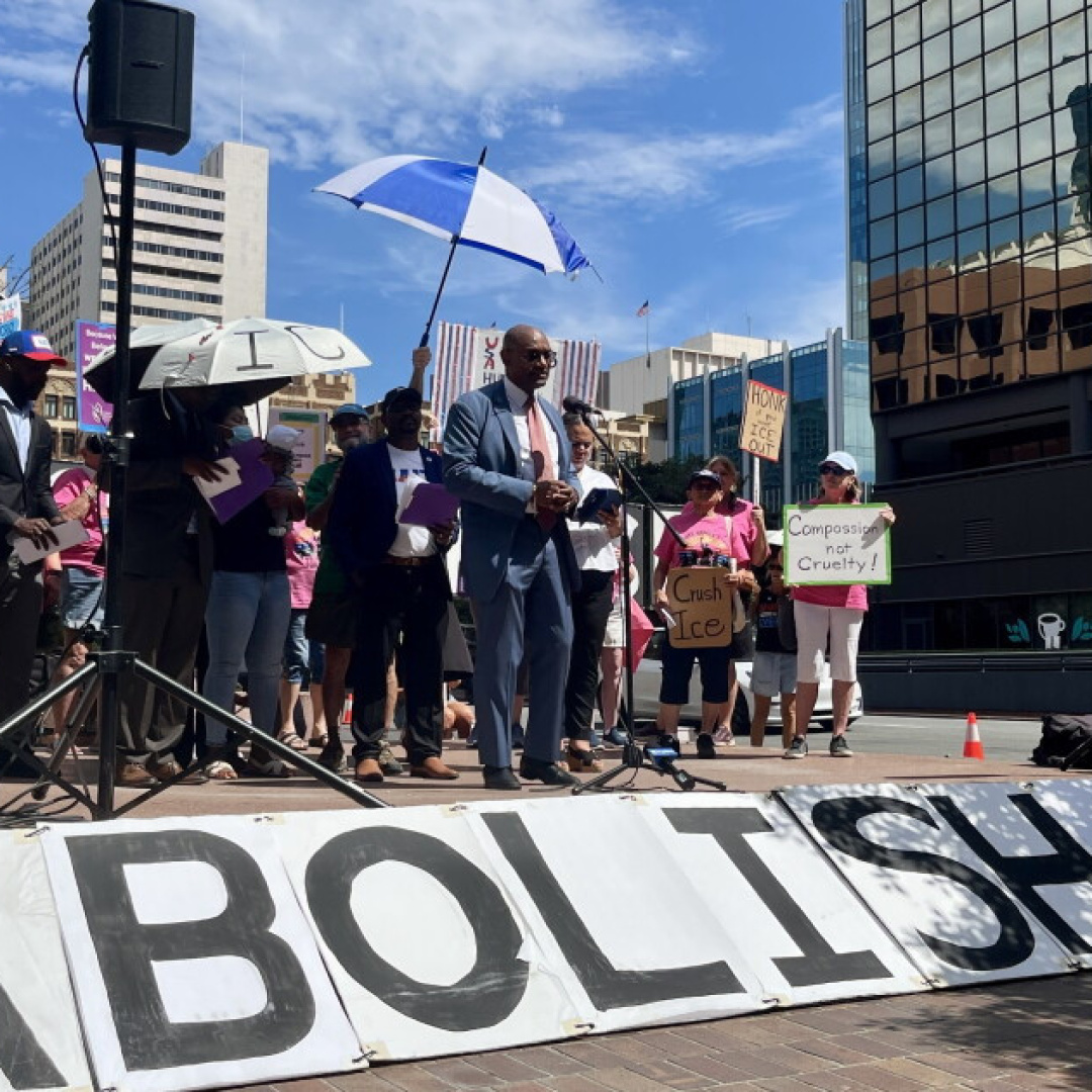 San Diego's Haitian Community Reacts to ICE Arrests Amid TPS Changes